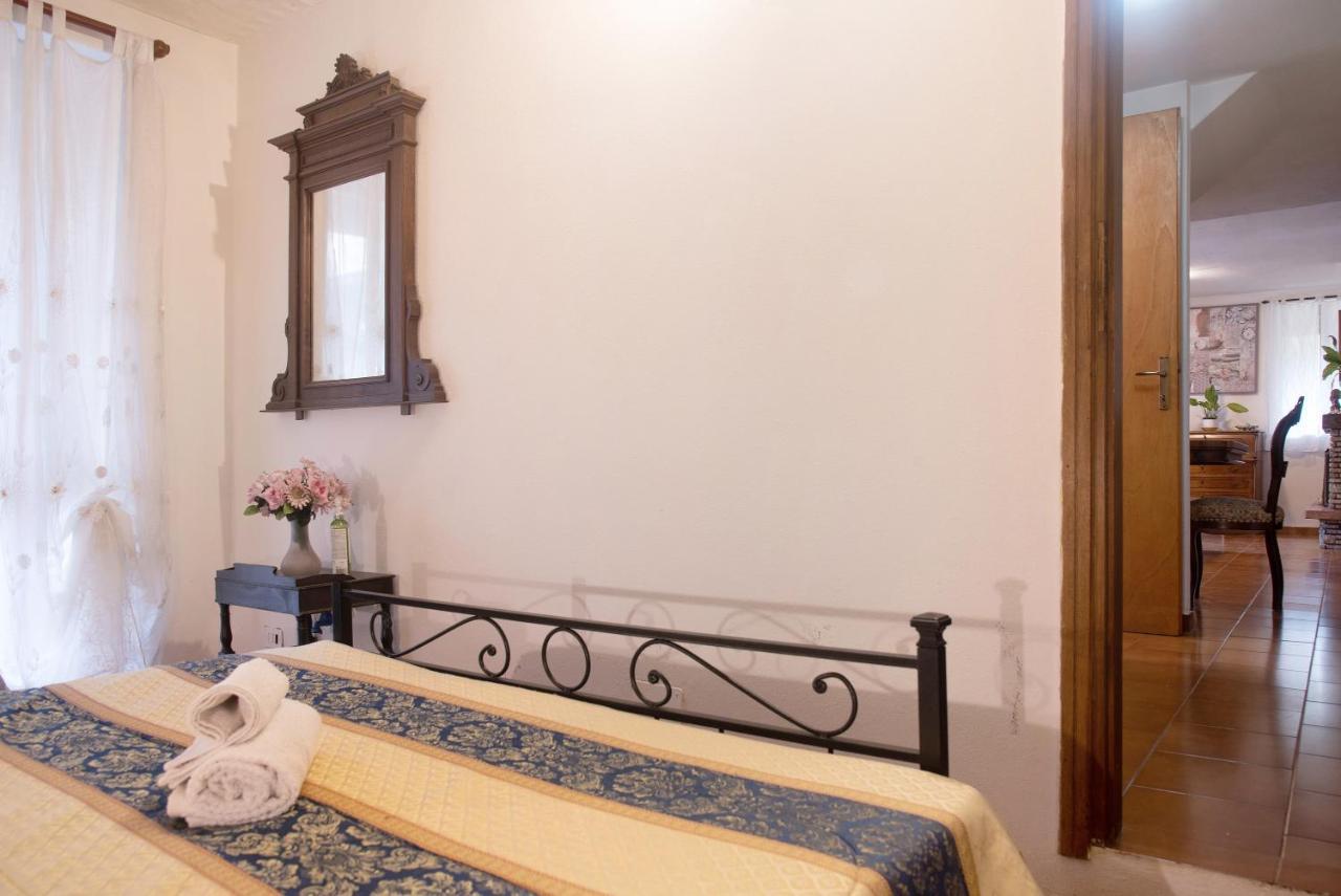 Casa Flora Leilighet Porto Ceresio Eksteriør bilde